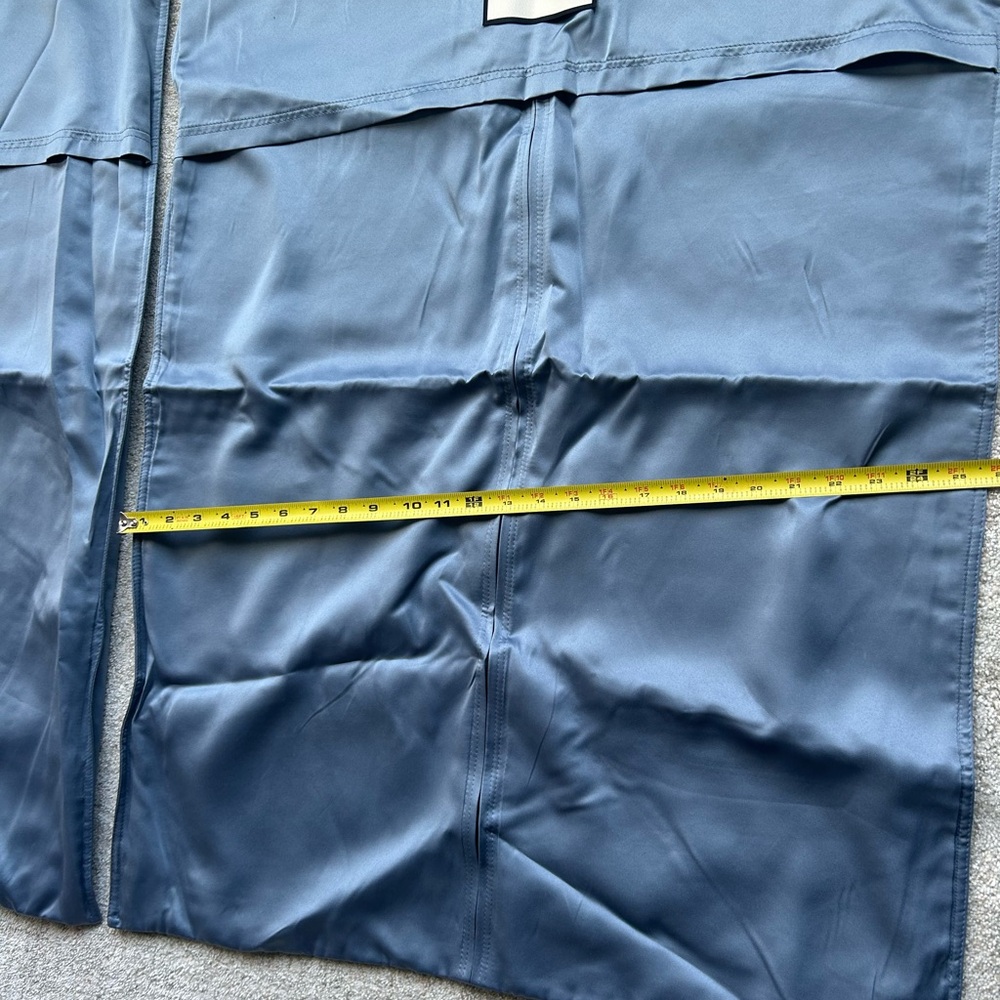 3 Authentic Gucci Light Blue Satin Garment Bags  34.5 x 24.5 - Picture 7 of 7